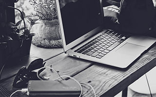 布克22+6+5特雷-约翰逊24分 太阳客场击败奇才